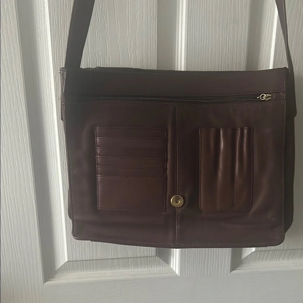 Classic Brown Leather Bag